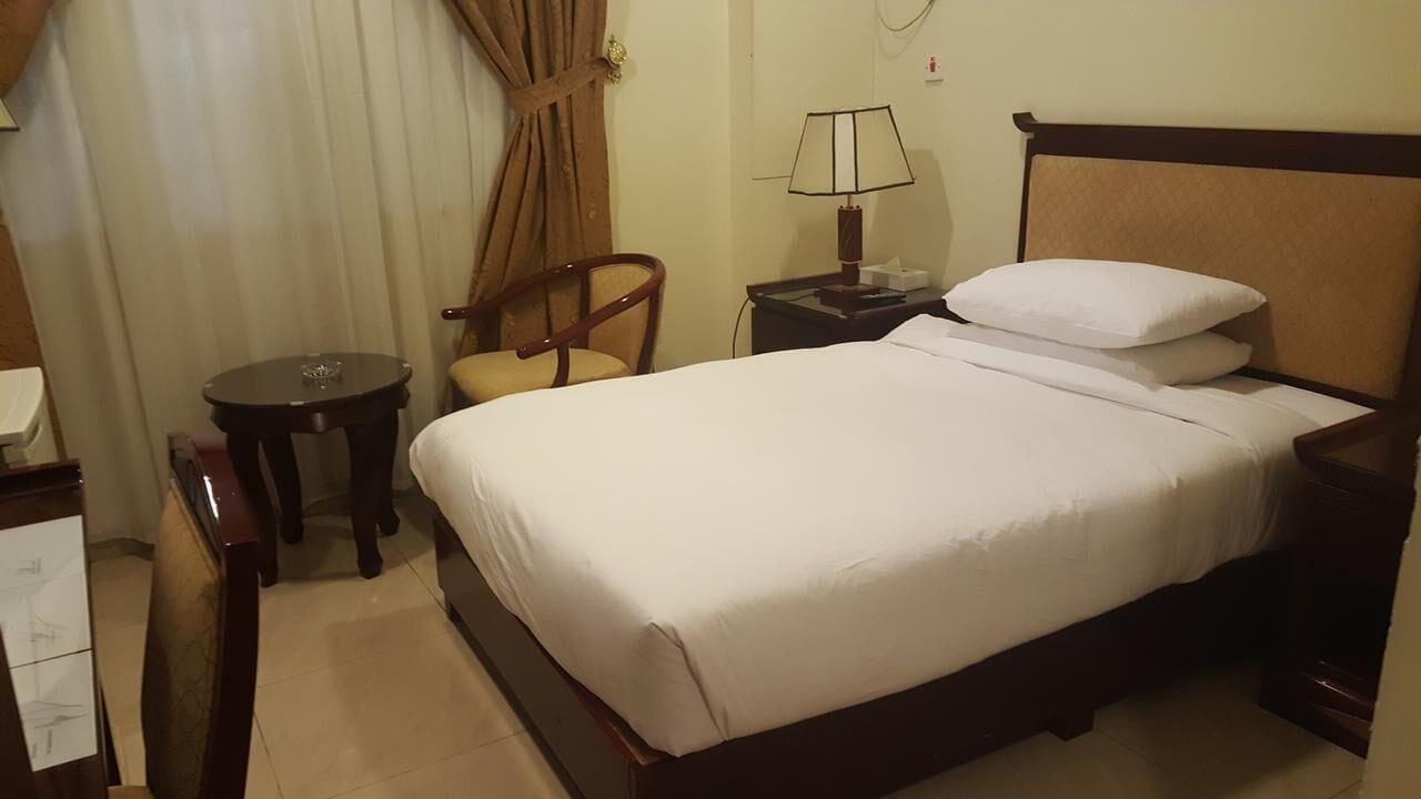 Al Muntazah Plaza Hotel Doha Luaran gambar